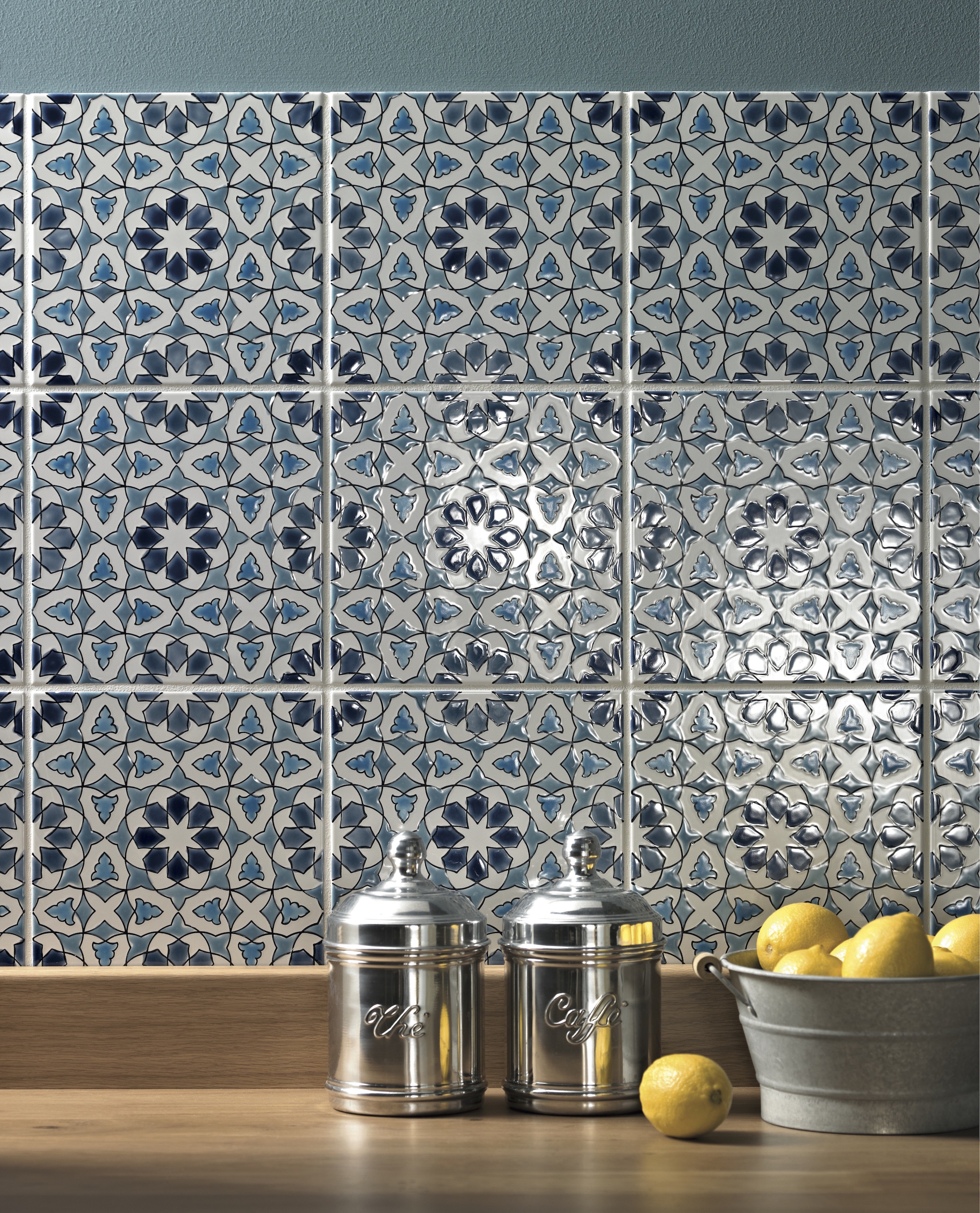 6 Top Tips For Choosing The Perfect Kitchen Tiles – Express Kitchens